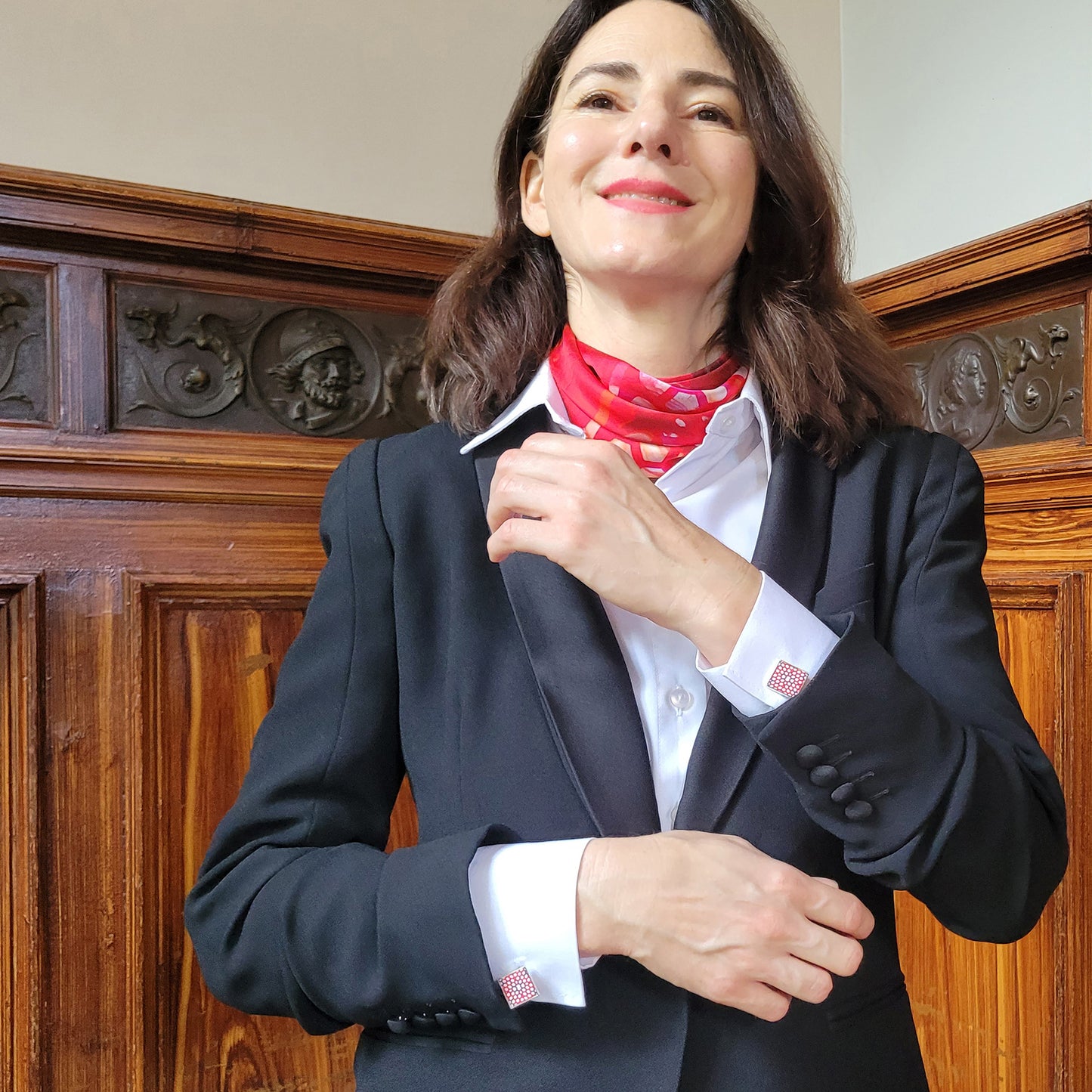 Ray Belladone - BUTTONS